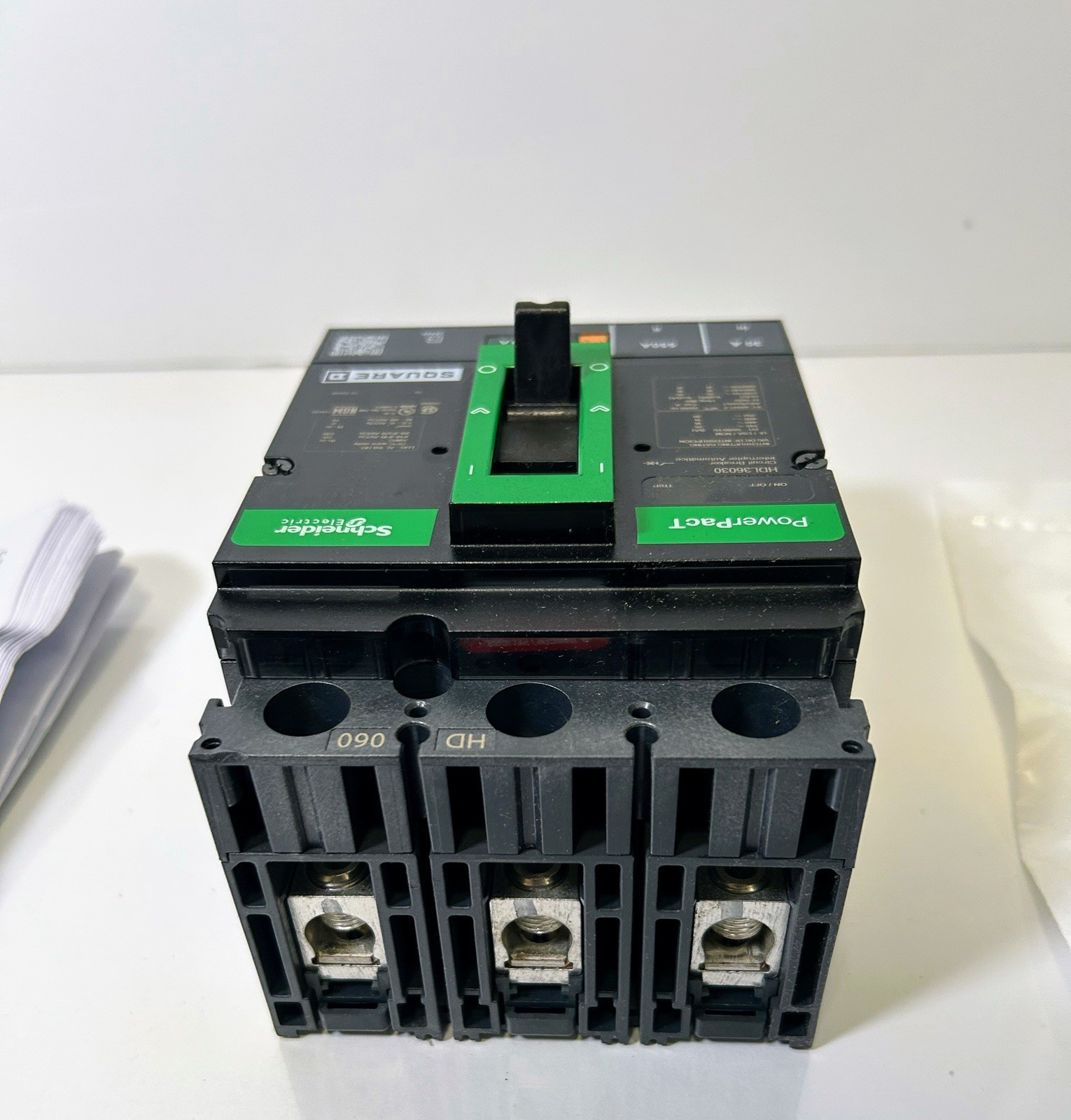 Square D/PowerPacT HD 060 Cat # HDL36030 3 Poles Circuit Breaker ( 30AMPs )