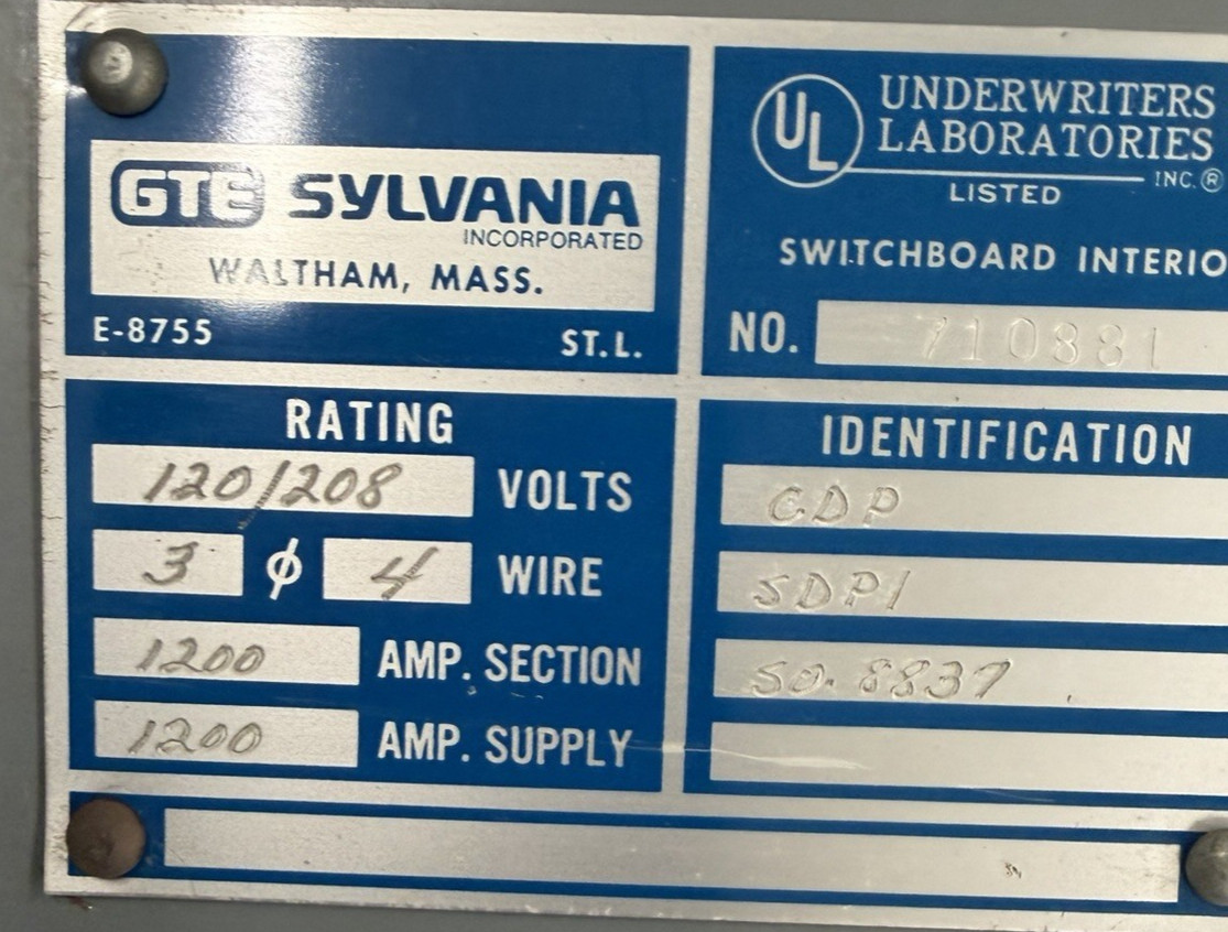 Main Lug Panelboard 1200A 3 Phase 4W Bottom/Top Feed W/Breakers 120/208V Panel