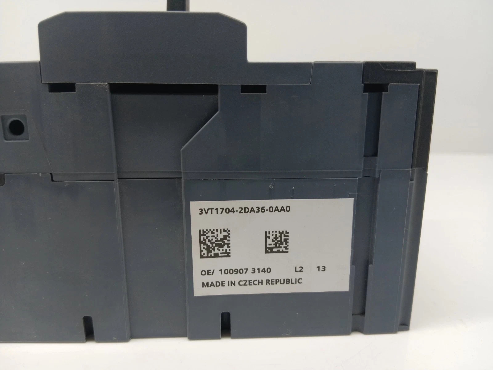 SIEMENS 3VT 1 CIRCUIT BREAKER 3VT1704-2DA36-0AA0 3 POLE 40 AMPS