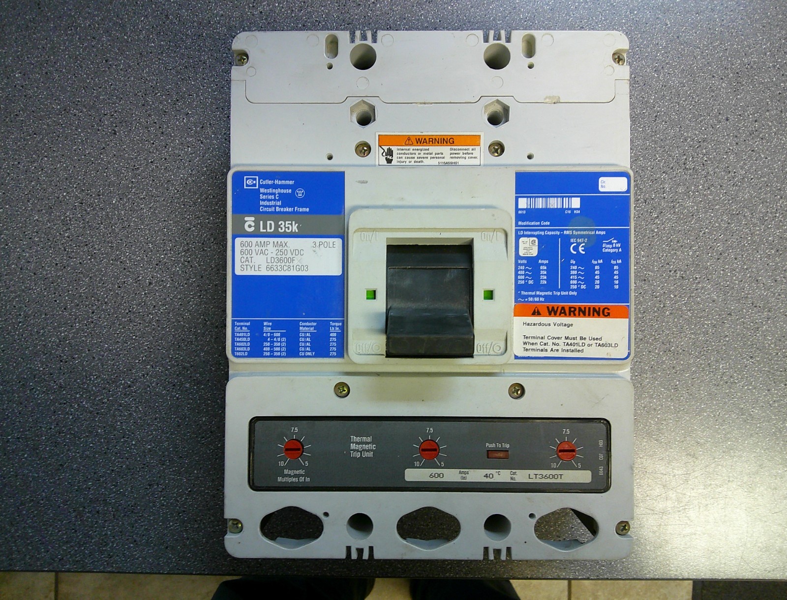 CUTLER HAMMER LD3600F 600 AMP 600 VOLT CIRCUIT BREAKER WITH MAGNETIC TRIP