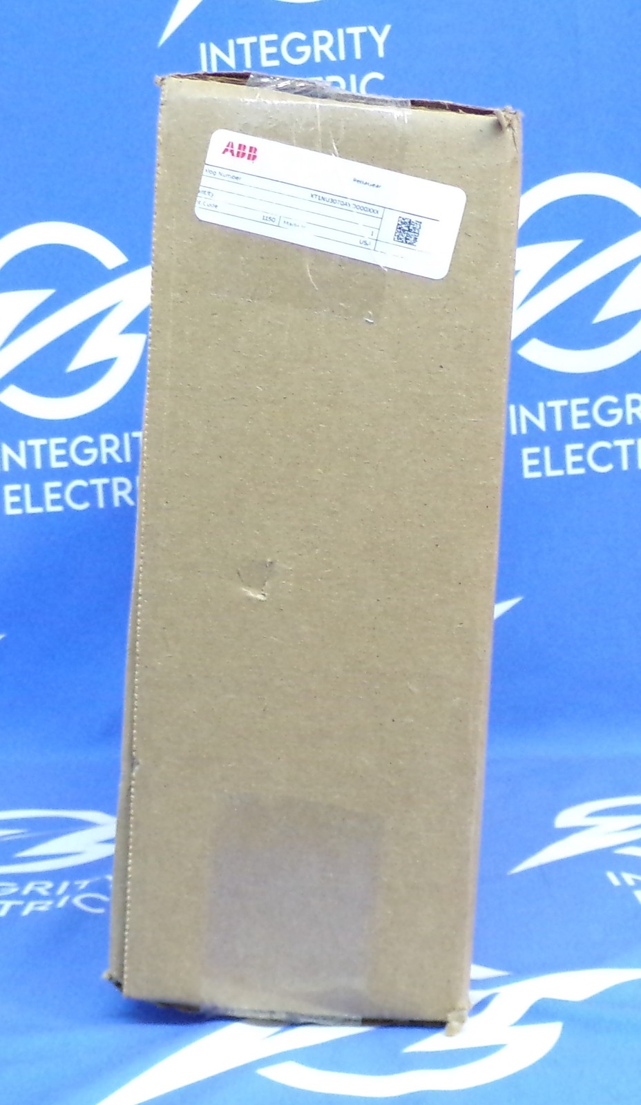 NIB ABB CIRCUIT BREAKER XT1NU3070AYD000XXX 1SDA074643R1 I-LINE 125A 3P 600V SACE