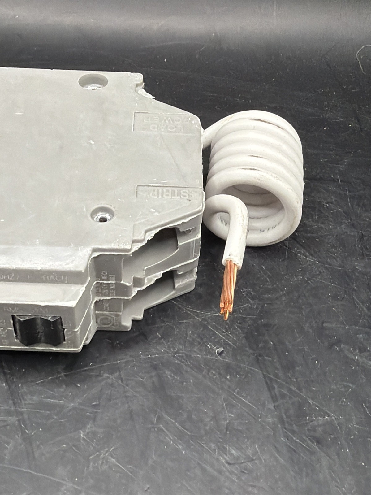 GE GENERAL ELECTRIC 15 AMP ARC FAULT CIRCUIT BREAKER 1P 120VAC THQL1115AF AFCI