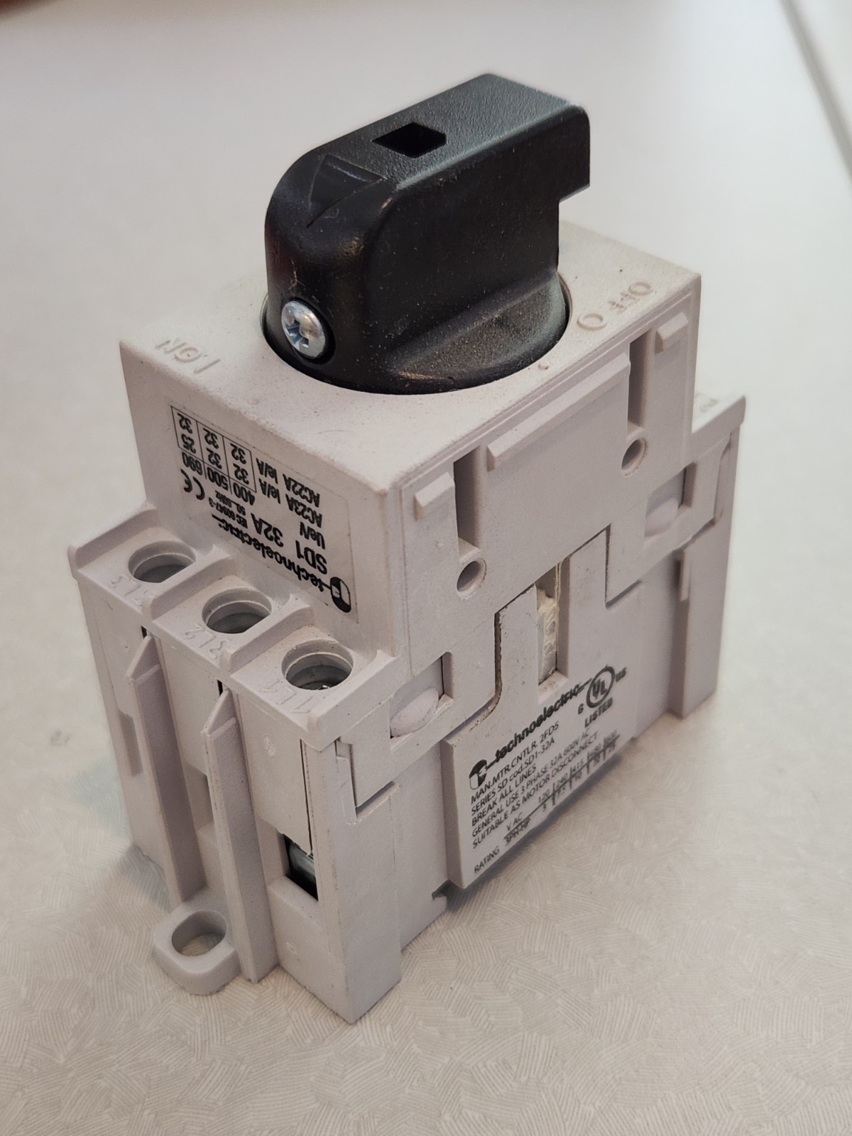 Technoelectric SD1-32A Disconnect Switch 600V – 3 Phase