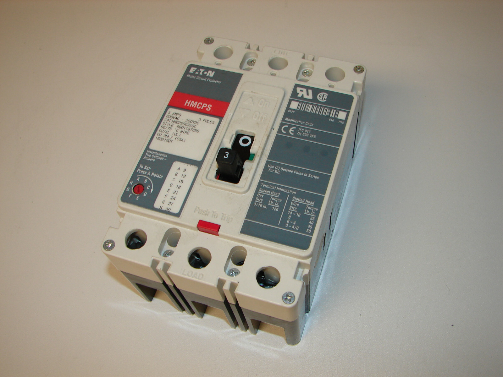 *NEW Eaton Cutler-Hammer HMCPS003A0C Circuit Breaker Motor Protector 3P 3A 600V