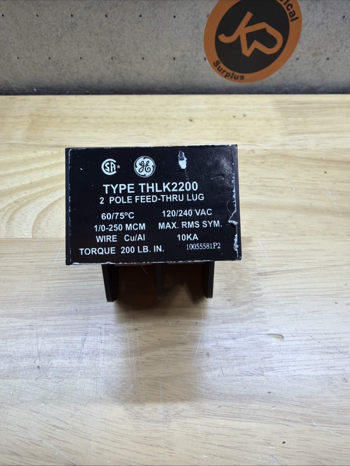 GE General Electric THLK2200 2 Pole 120/240V Feed-Thru Lug New No Box
