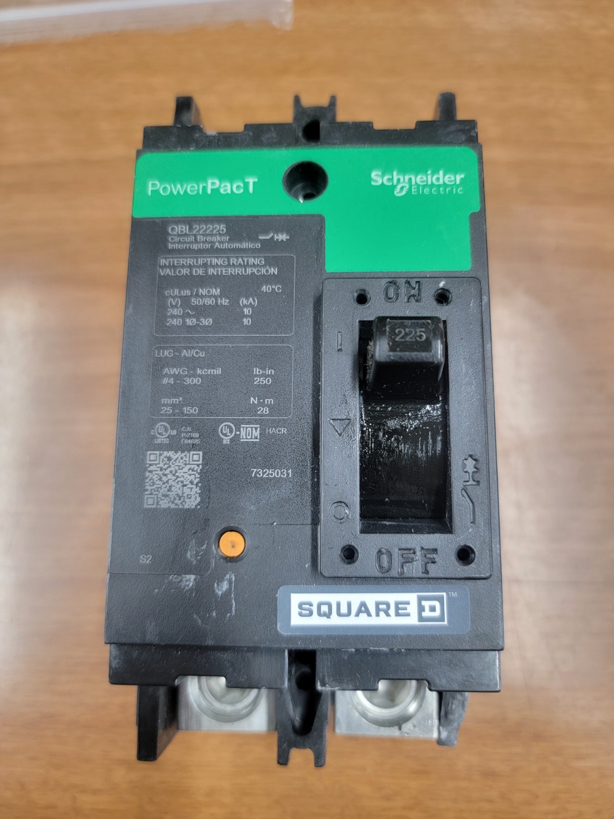 NEW QBL22225 SQUARE D 2 POLE 225AMP 240V 10KA POWERPACT CIRCUIT BREAKER
