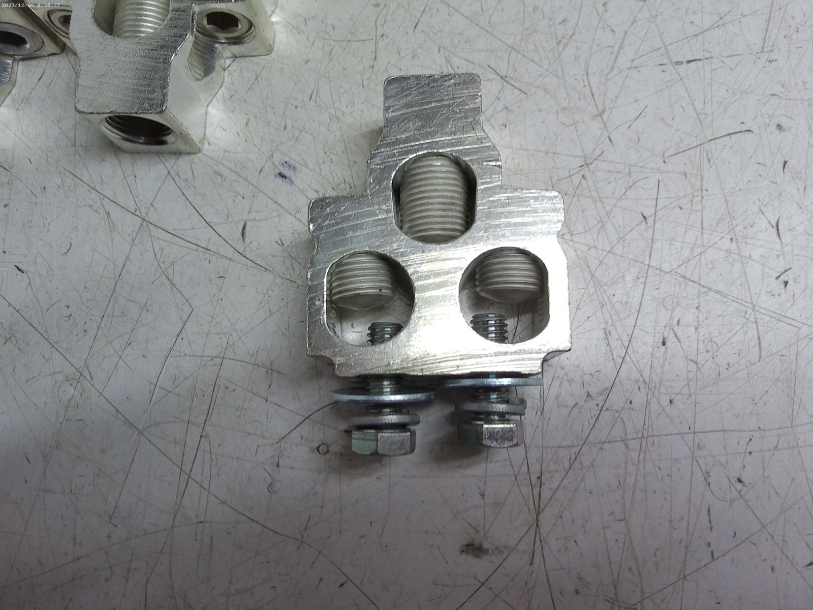 Lot of 3 Square D AL800M23 / 3/0-500KCMIL Breaker Connection Lugs with Bolts