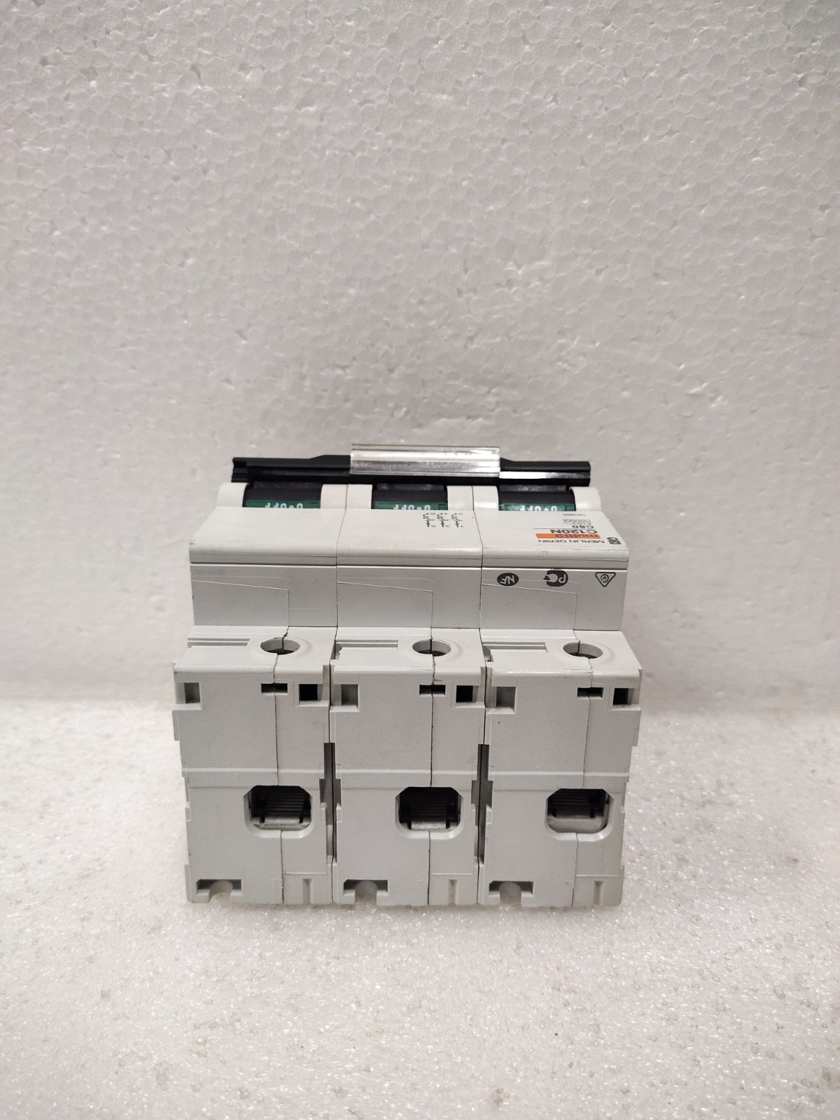Merlin Gerin Multi 9 C120N. C80 415V circuit Breaker (Made In France)