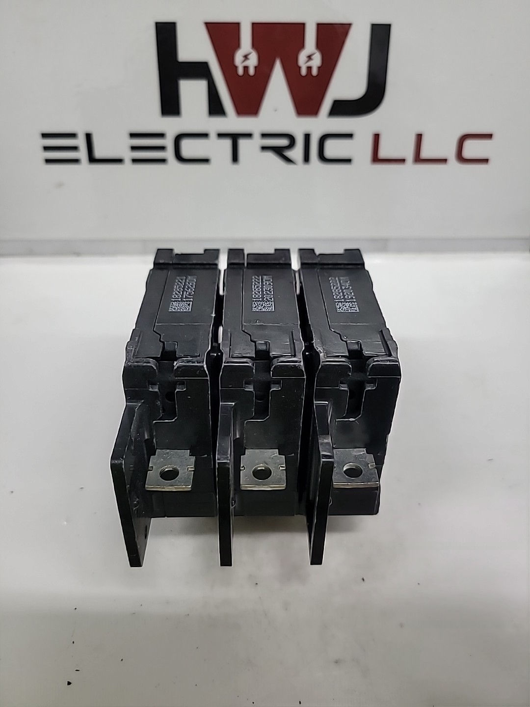 (Lot Of 3) NEW Siemens BQ3B090 90A 3Pole Bolt On Circuit Breaker