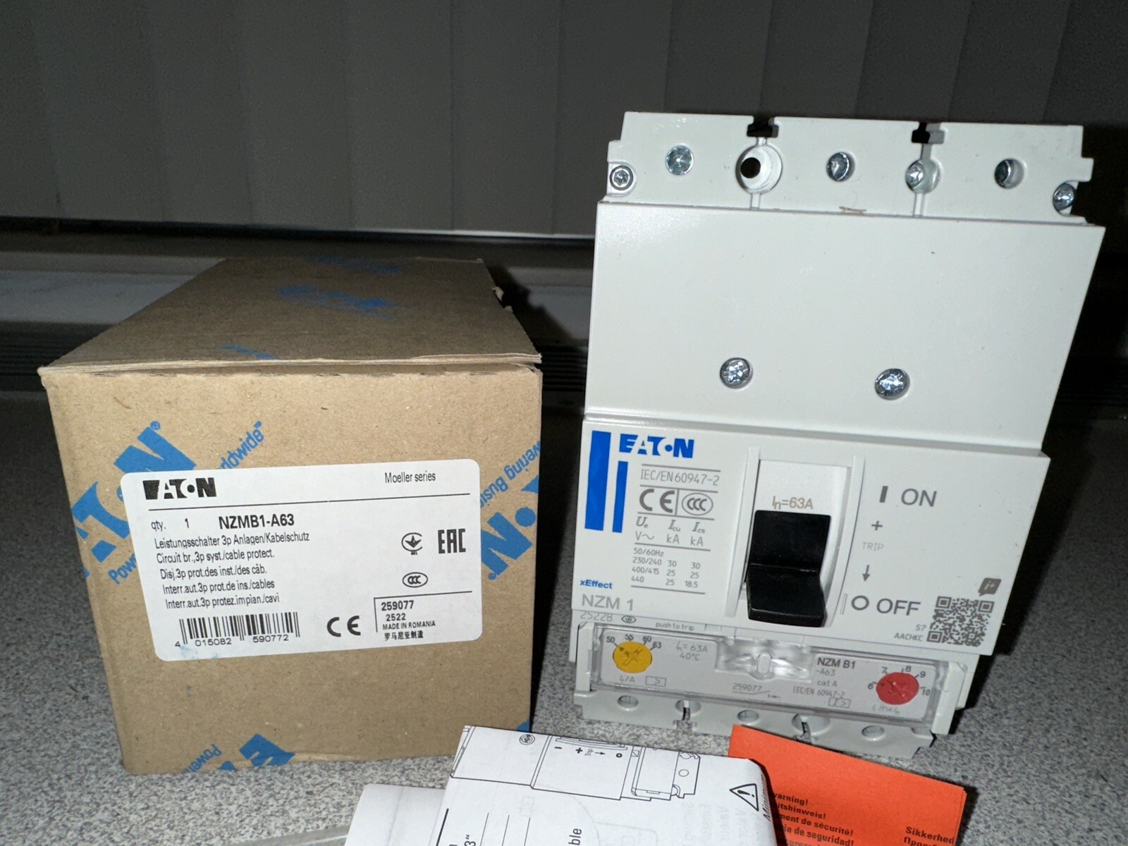 NEW EATON MOELLER NZMB1-A63 Molded Case Circuit Breaker USA SELLER Genuine OEM