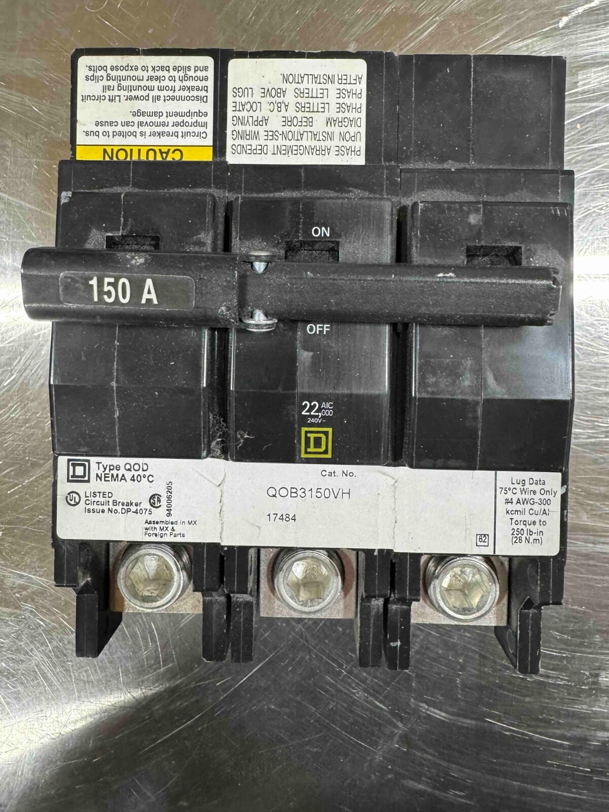 Square D QOB3125VH 3 Pole 240V Circuit Breaker