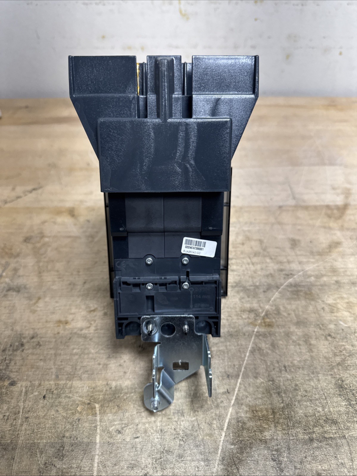 NEW TAKEOUT SQUARE D BJA36040 I-LINE 3 POLE 40 AMP 480v 65KAIC POWERPACT BREAKER