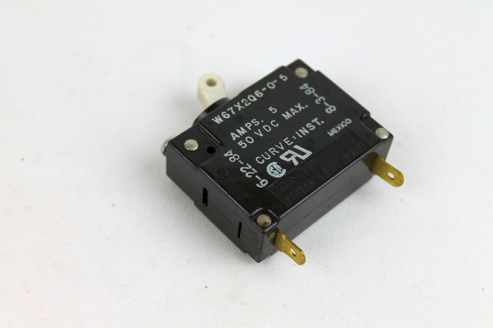 AMF/Potter & Brumfield W67-X2Q6-0-5 ~~ 5A, 50VDC Circuit Breaker ~ NOS