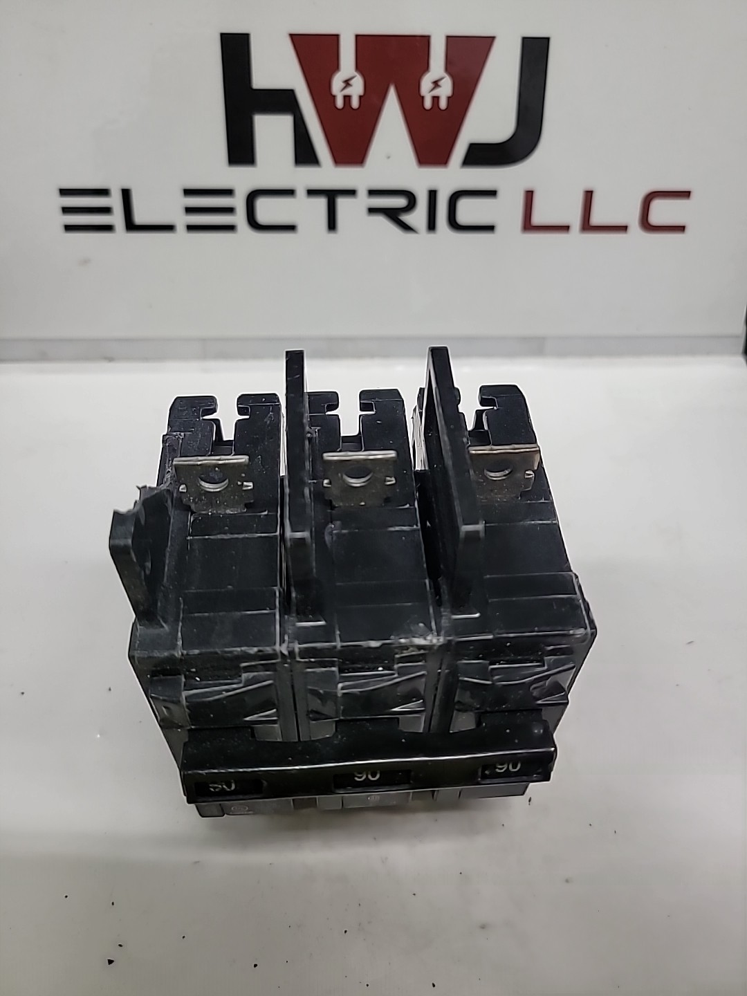 (Lot Of 3) NEW Siemens BQ3B090 90A 3Pole Bolt On Circuit Breaker (Chip On Body)