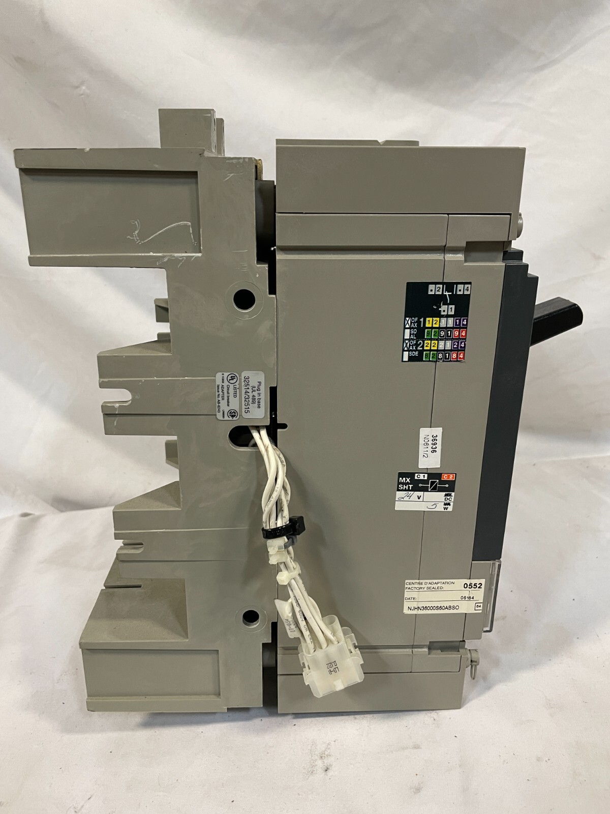 Merlin Gerin NSJ600A 600A Plug In Compact Molded Case Switch NSJ600 600 Amp