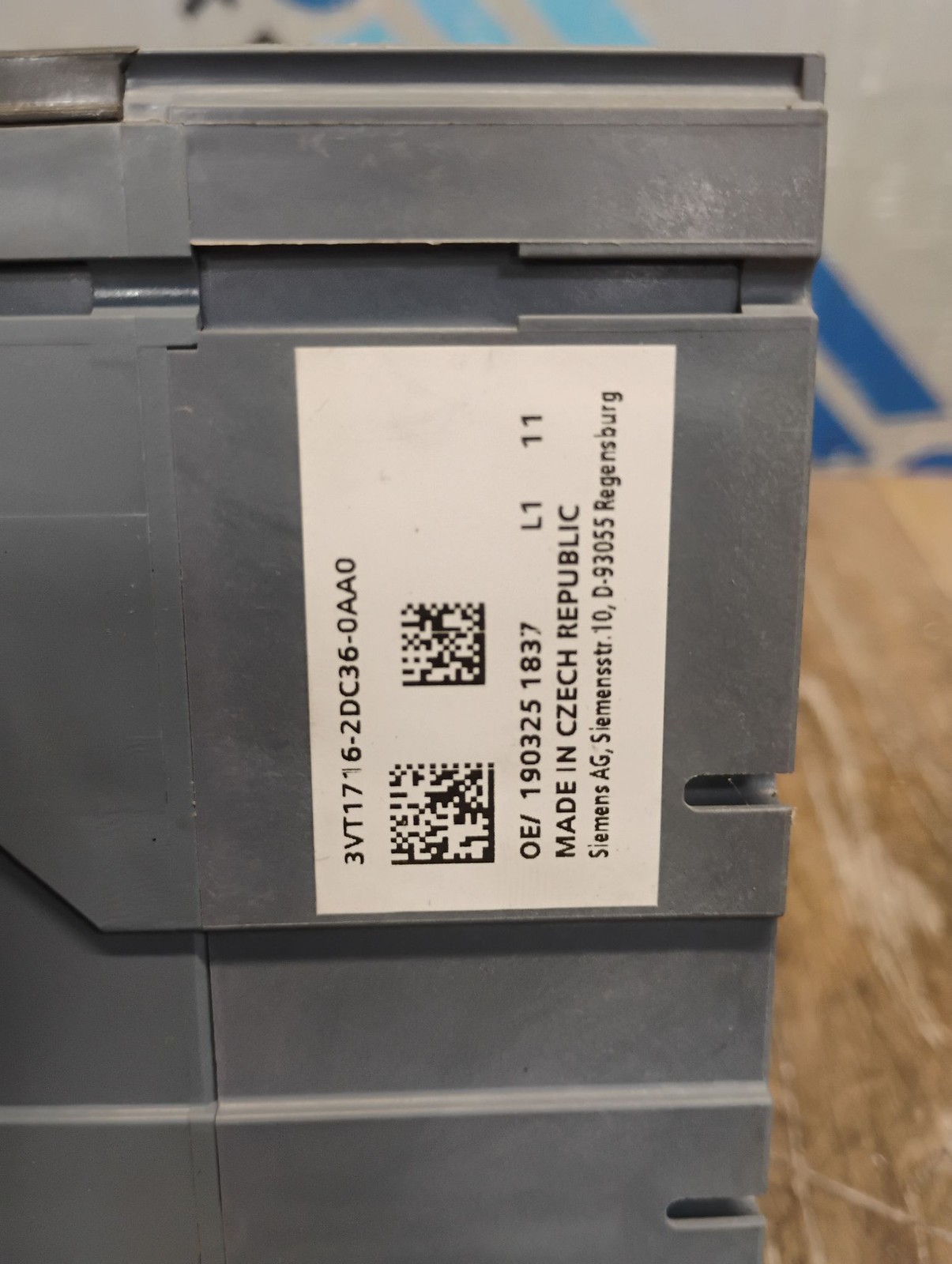 SIEMENS 3VT1716-2DC36-0AA0 160A CIRCUIT BREAKER