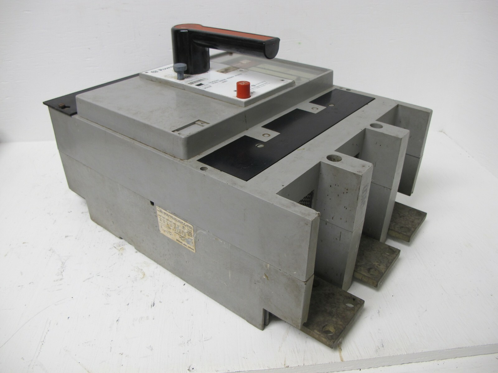 General Electric TPVF6620 2000 Amp PowerBreak Breaker VersaTrip LI TPVF TP4VT20