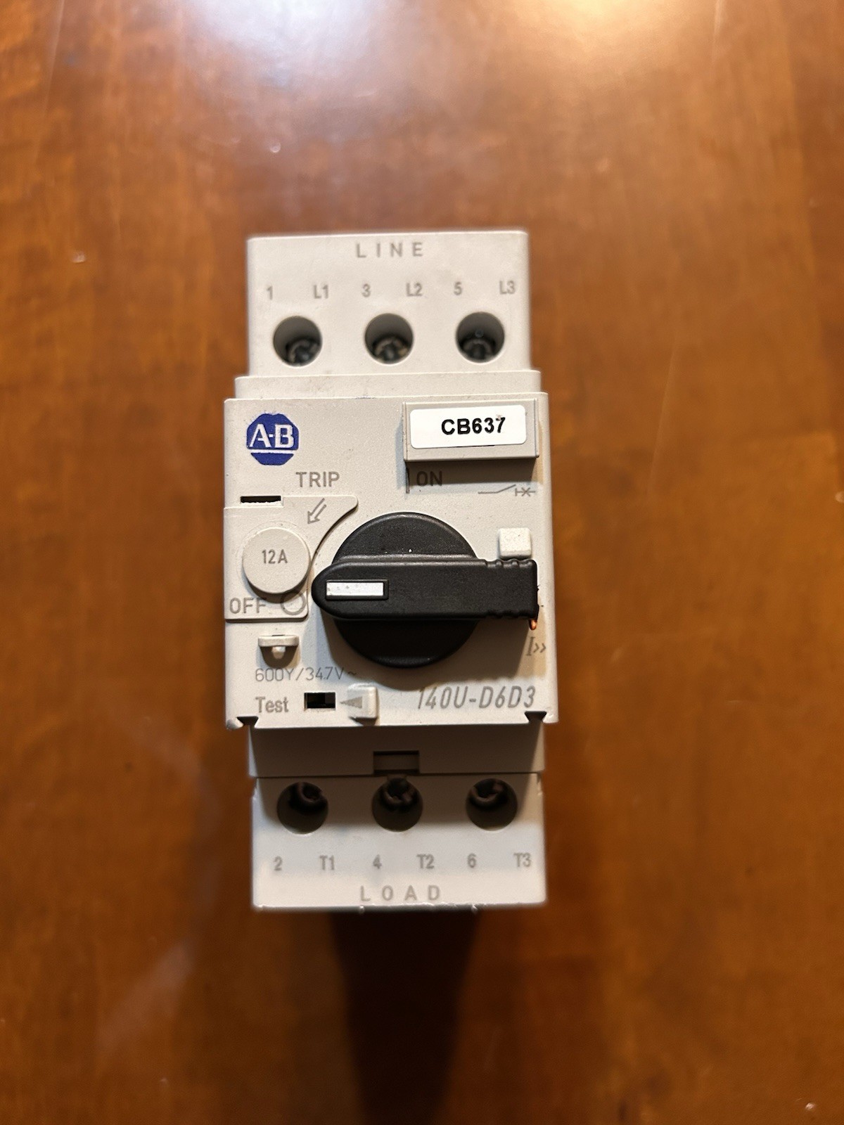 Allen-Bradley 140U-D6D3-C12 3-Pole 12A 601-650V AC SERIES C