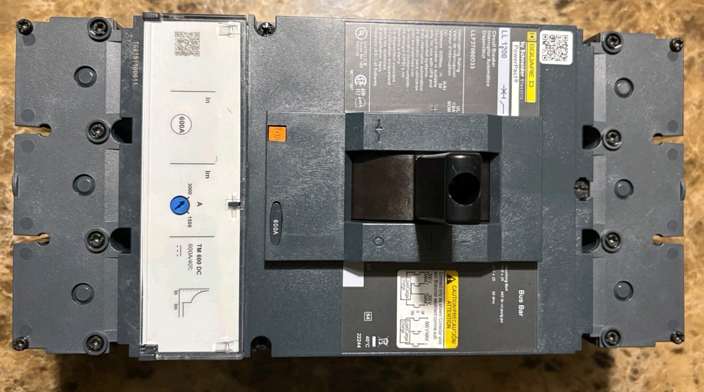 SQUARE D LLF37060D33 , PowerPact BREAKER, 3p /600vdc/ 600A, N/NIB! MAKE OFFER!