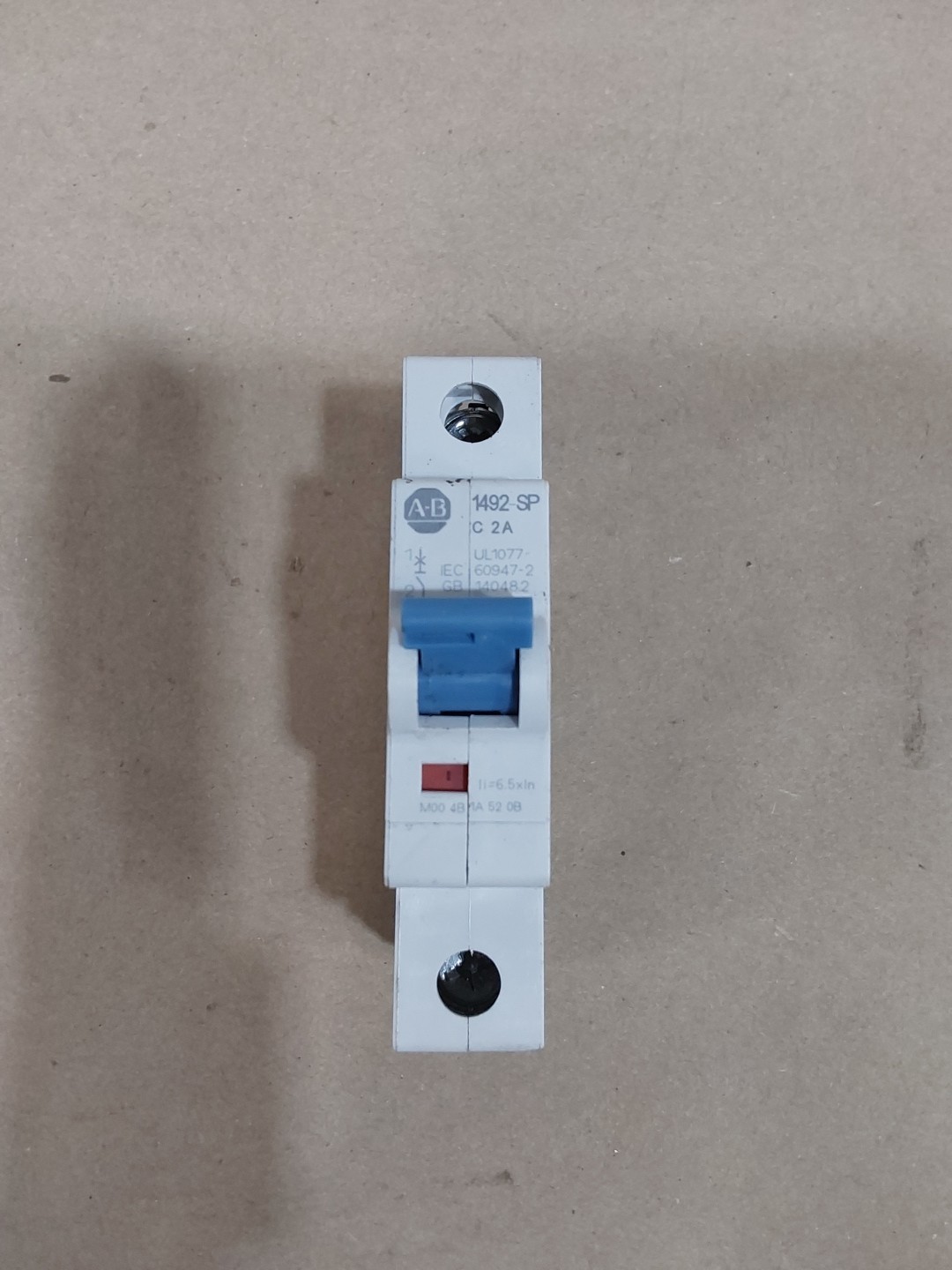 Allen Bradley 1492-SPM1C020 1 P 2 Amp Circuit Breaker Ser D 1492-SP C 2A
