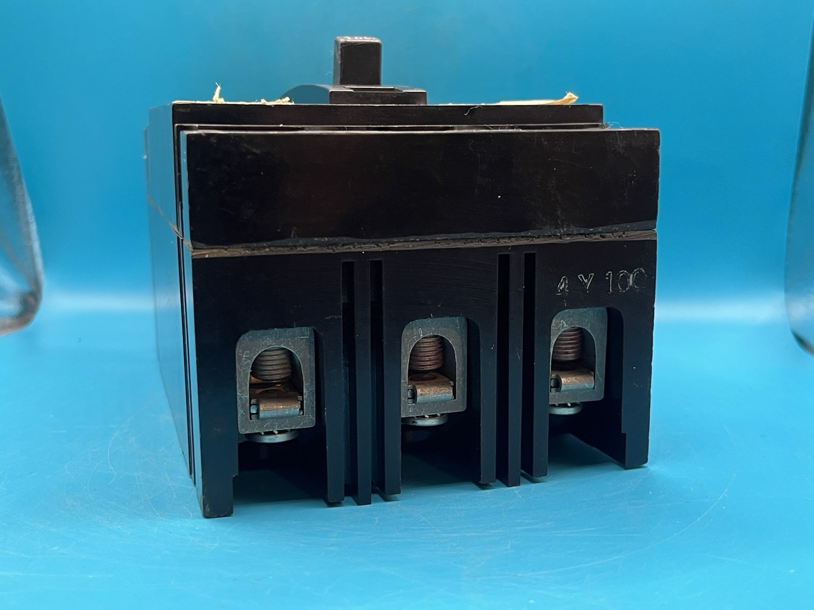 GE TED134Y100 3 Pole 100 Amp 480V Molded Case Switch ECS