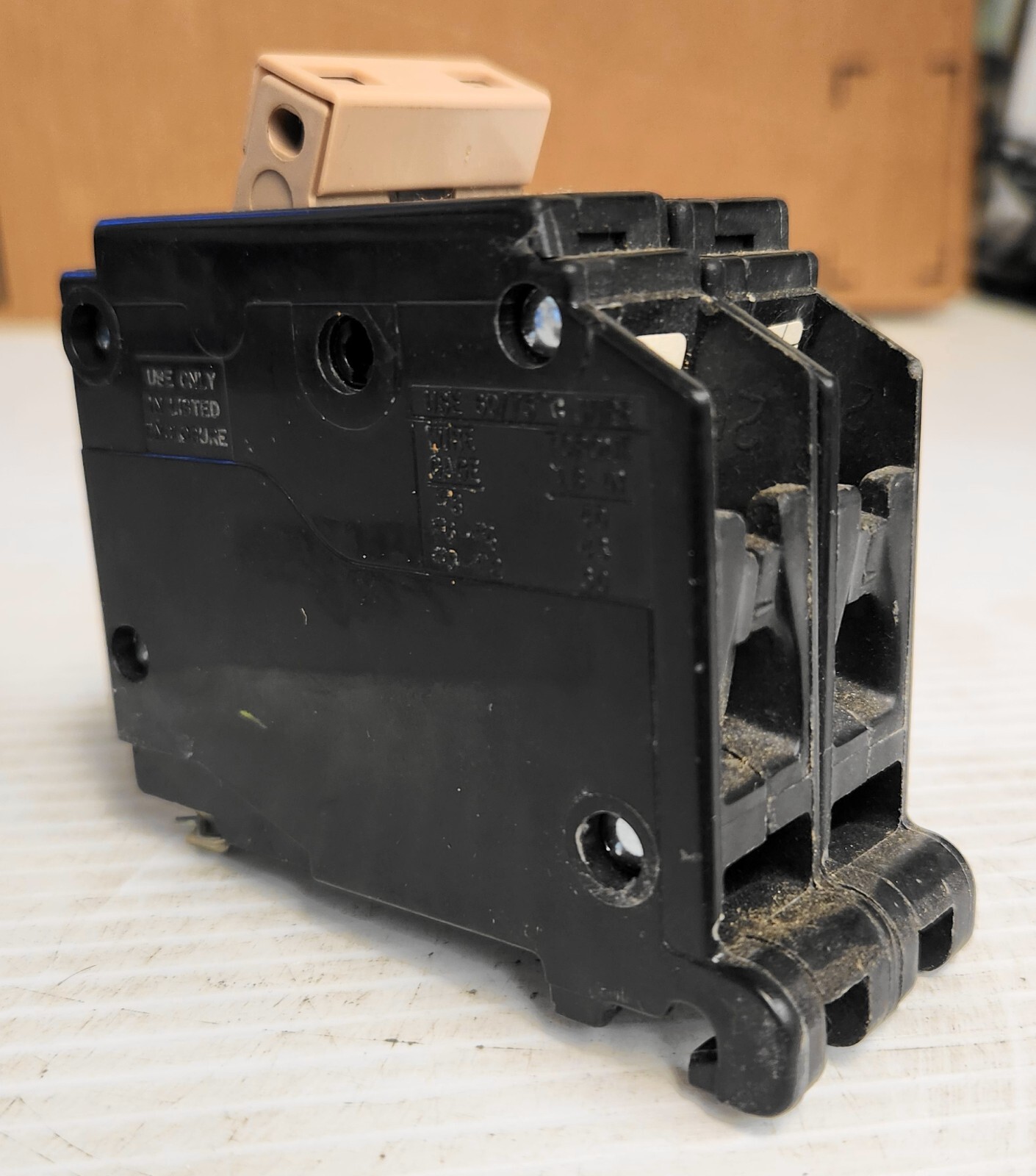 Cutler-Hammer CH250 Circuit Breaker 50A 2P 120/240 VAC HACR AL-CU