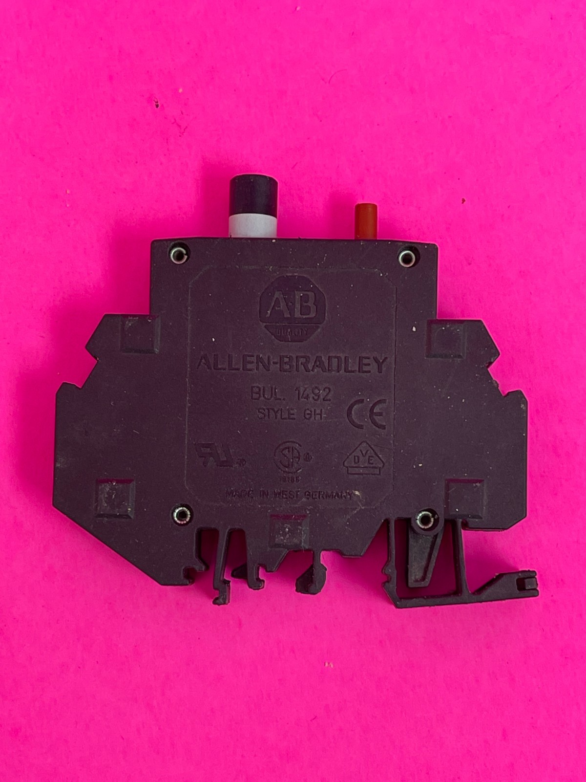 Allen-Bradley 1492-GH030 Ser B Circuit Breaker 3A 1-Pole 250VAC 65VDC DIN Rail