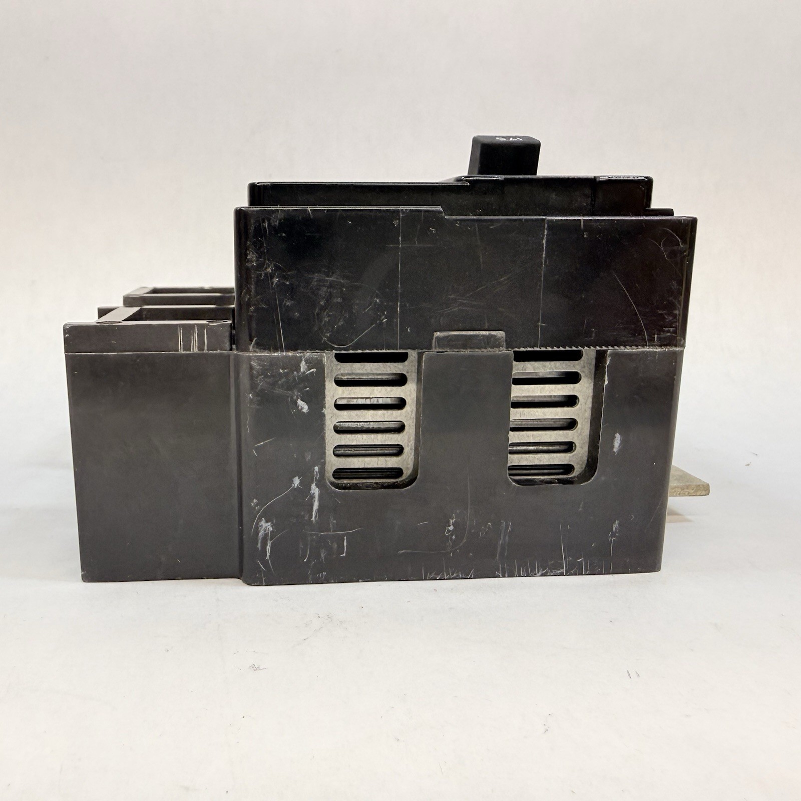 NEW Eaton BWH2175 Main Circuit Breaker, 175A, 120/240V, 2-Pole