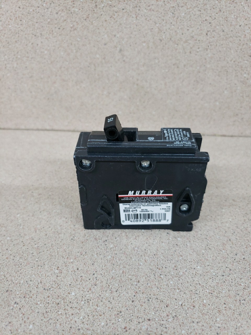 1) MP115 15-Amp Single Pole 120 Volt Type MP-T Circuit Breaker
