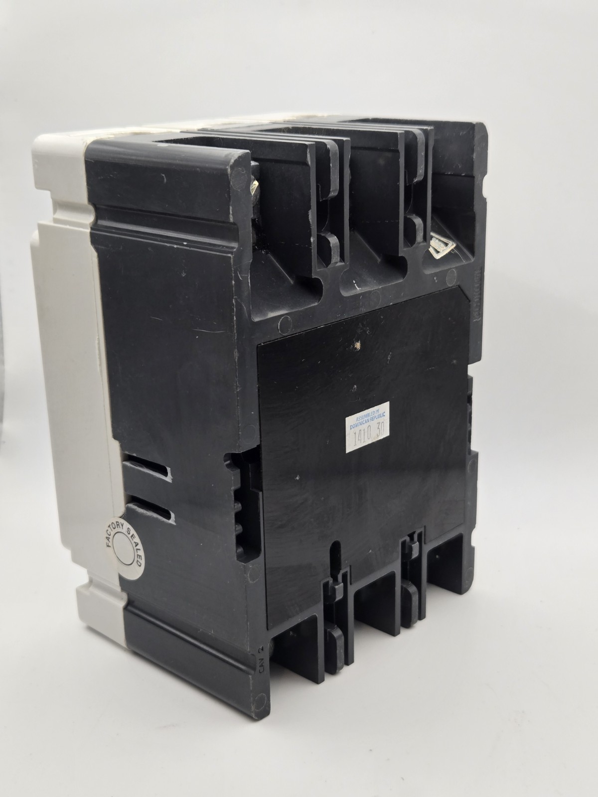 Eaton HMCPS030H1C Circuit Breaker, F-Frame, C,30A,3 Pole, 25kva