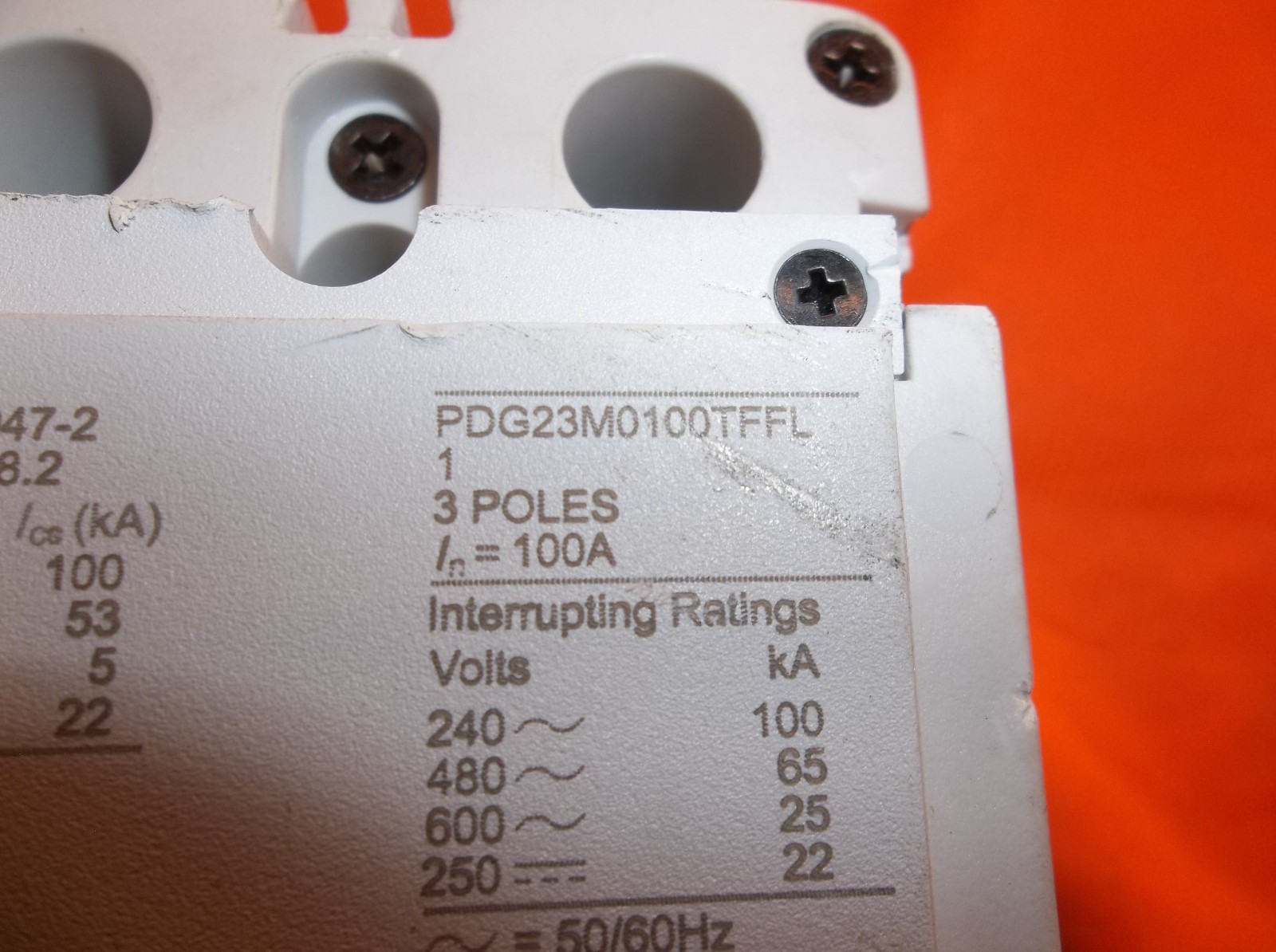 EATON PDG23M0100TFFL circuit breaker 1106C2