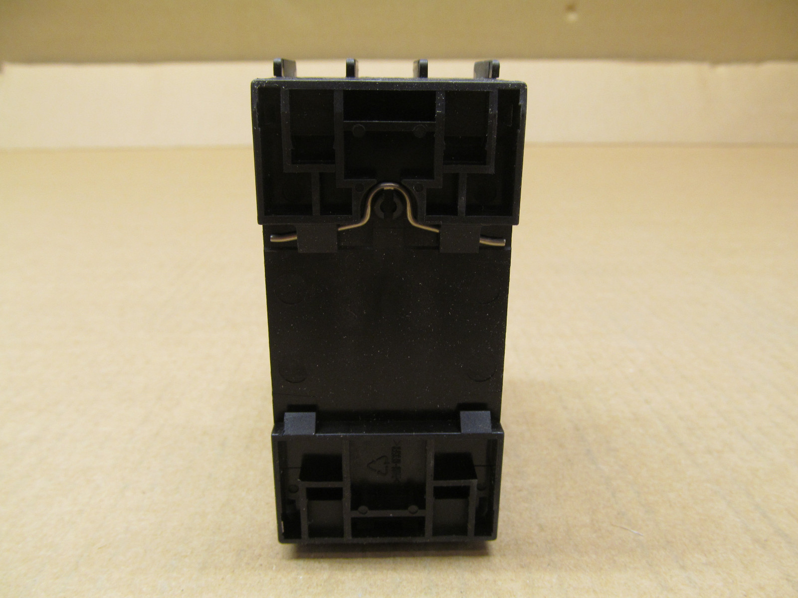 NIB CUTLER-HAMMER A307PN MANUAL MOTOR PROTECTOR 2.20-3.20 FLA AMP (6 AVAIL)