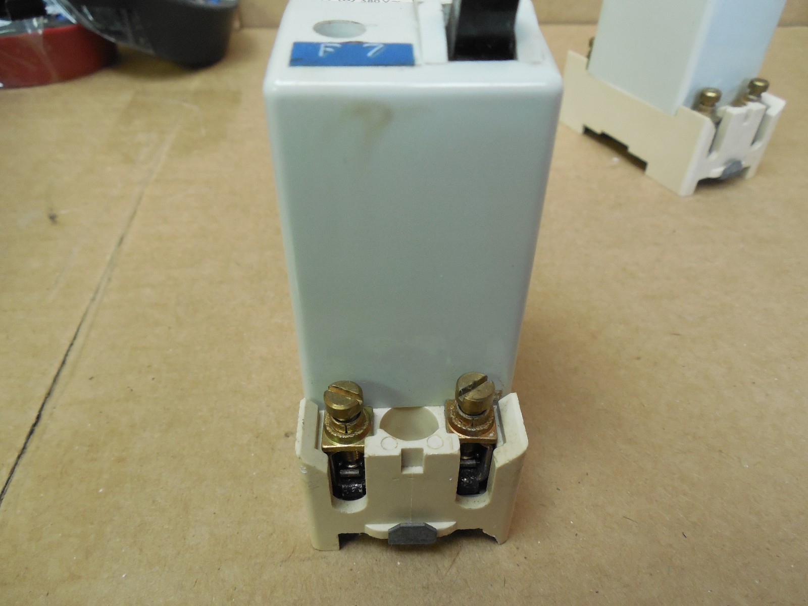 Siemens Overload Circuit Breaker SG1AS SG 1A S 250-380 V Volt 2P Used