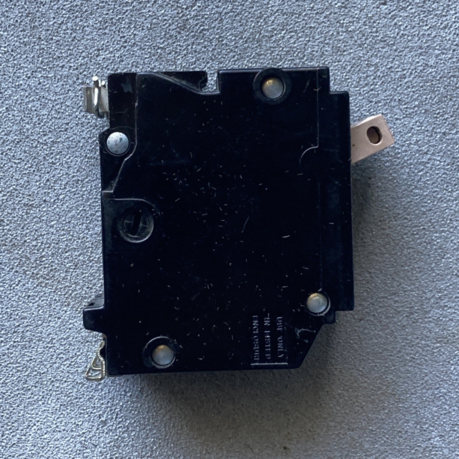 Cutler Hammer CH240 Circuit Breaker CH-240 CHF240 CH10240 Metal Foot HALF NOTCH