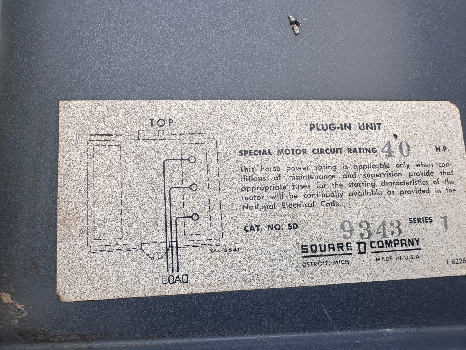 Square D SD-9343 100Amp Saflex Plug-In Duct w/Fuses