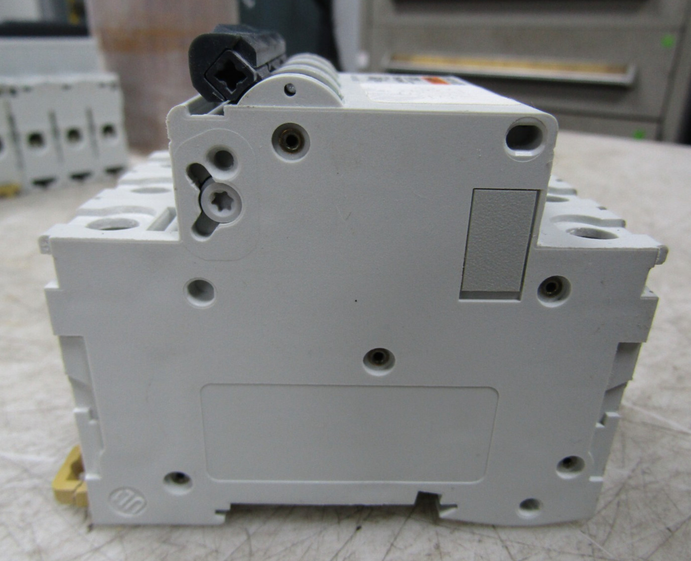 💥MERLIN GERIN MULTI9 C60N 25 AMP CIRCUIT BREAKER 3 POLE 480 VAC 24150