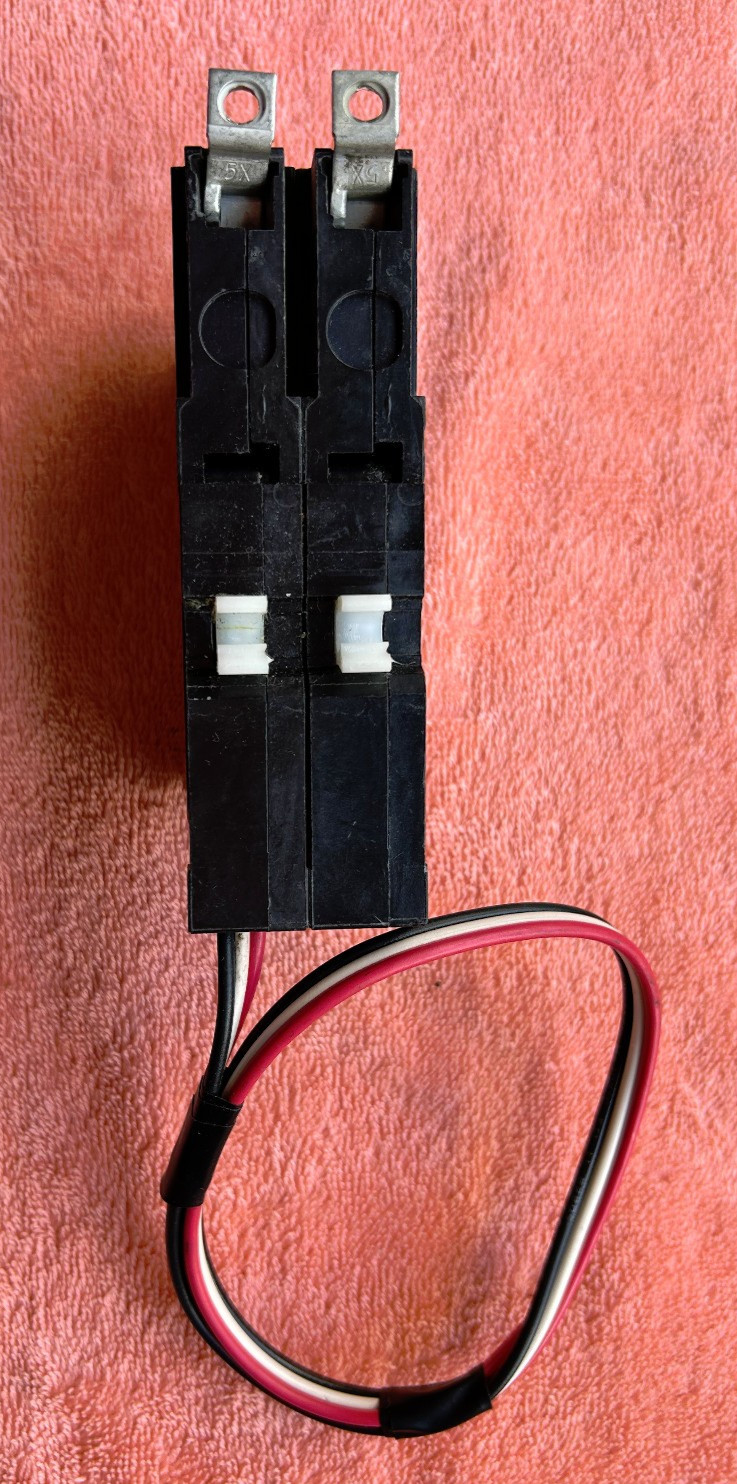 SQUARE D QOB230PL TYPE QOB MINITURE CIRCUIT BREAKER 120/240,30A, (BRAND NEW)
