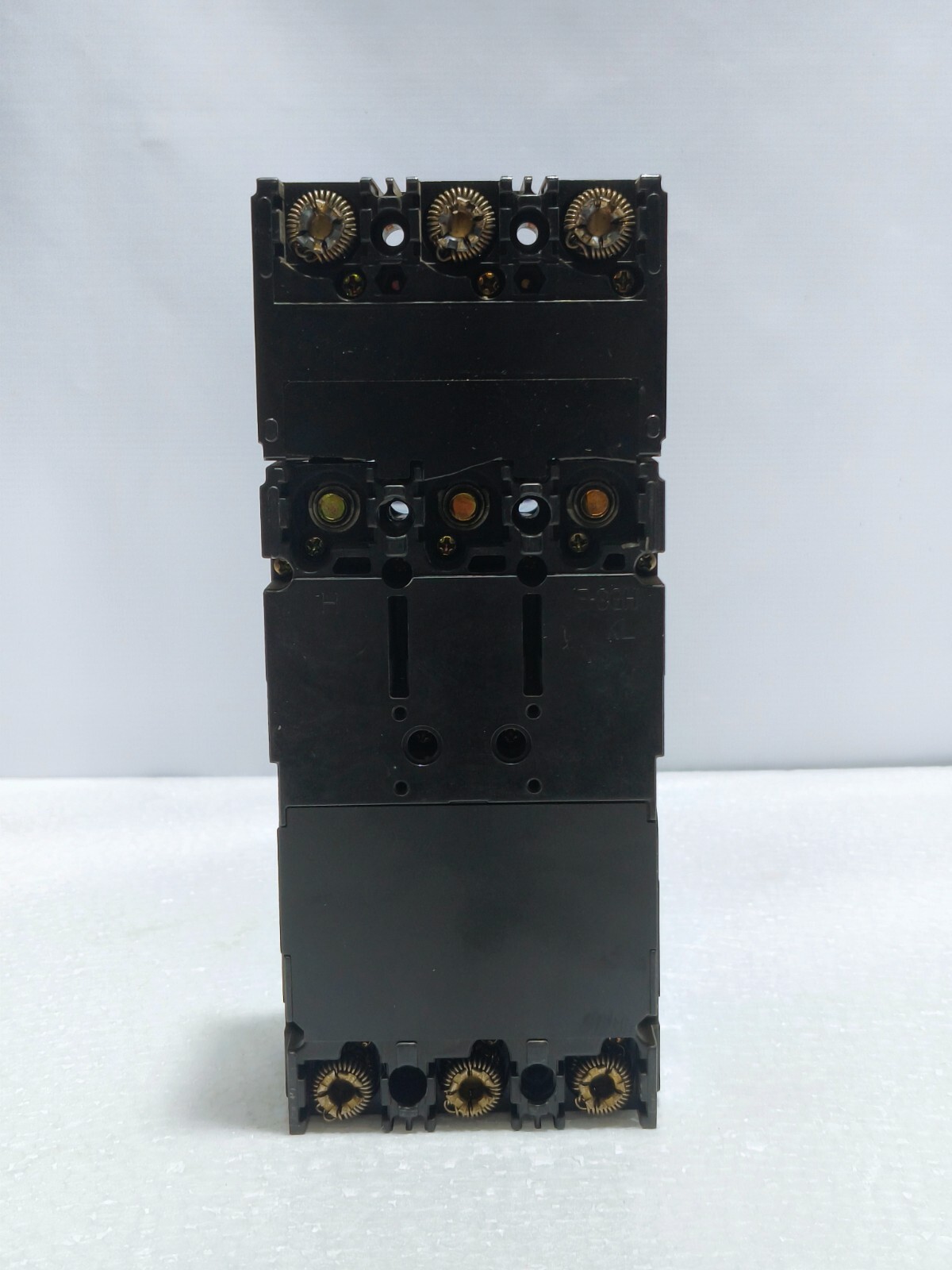 MITSUBISHI NF100-UP 50 Amp. NO-FUSE BREAKER MCCB 3 POLE (NEW) (FREE SHIPPING)