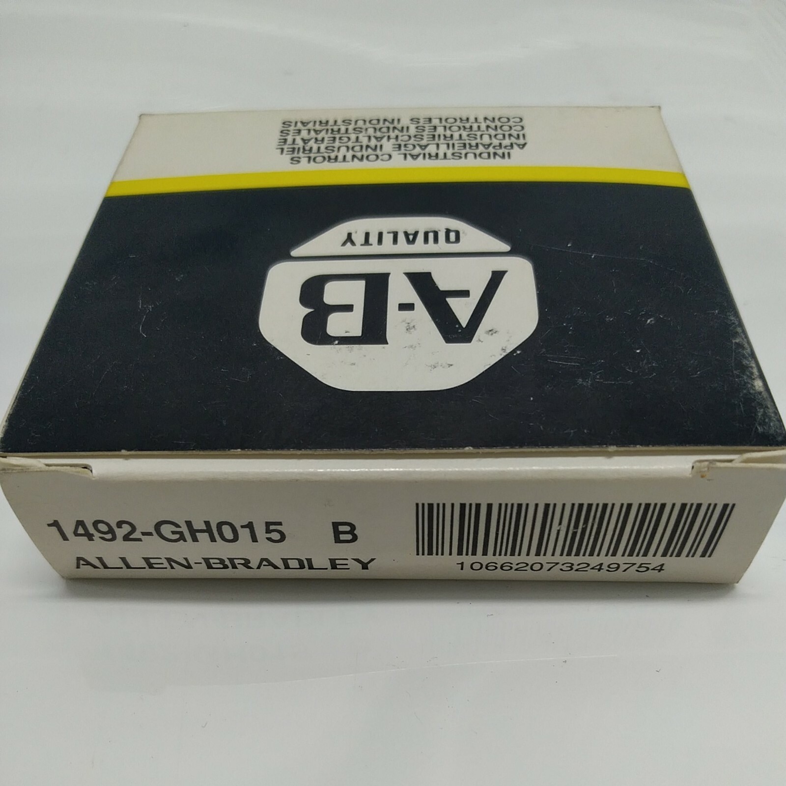 Allen-Bradley 1492-GH015 B New In Box