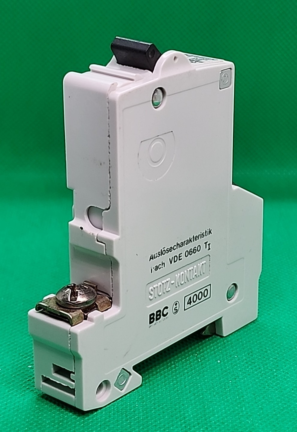STOTZ-KONTAKT BBC S211UC K2A 1POLE 240/415V 2A CIRCUIT BREAKER [2WS1-1]