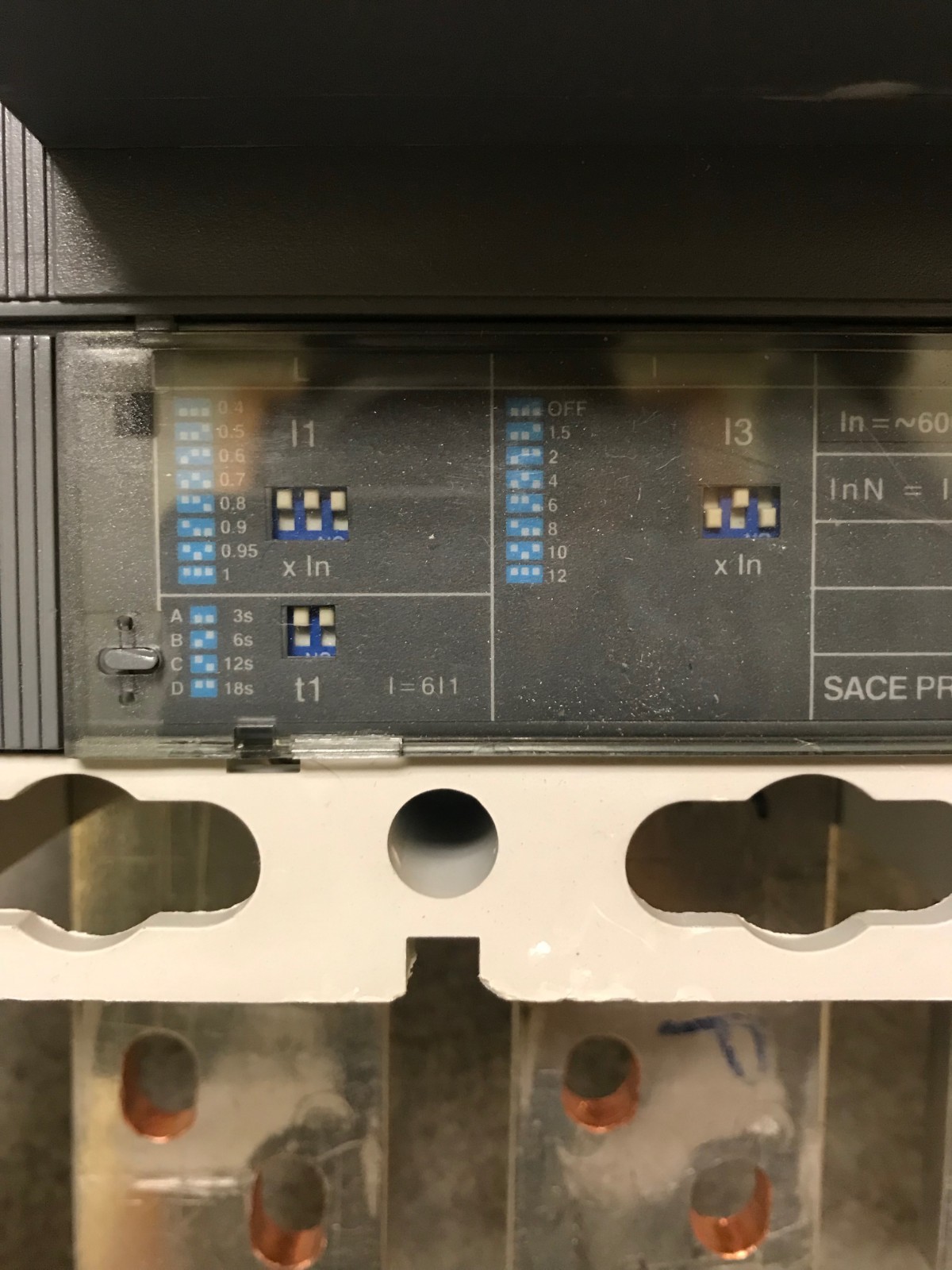 600 Amp ABB Sace S6N Molded Switch Case | 4 Pole