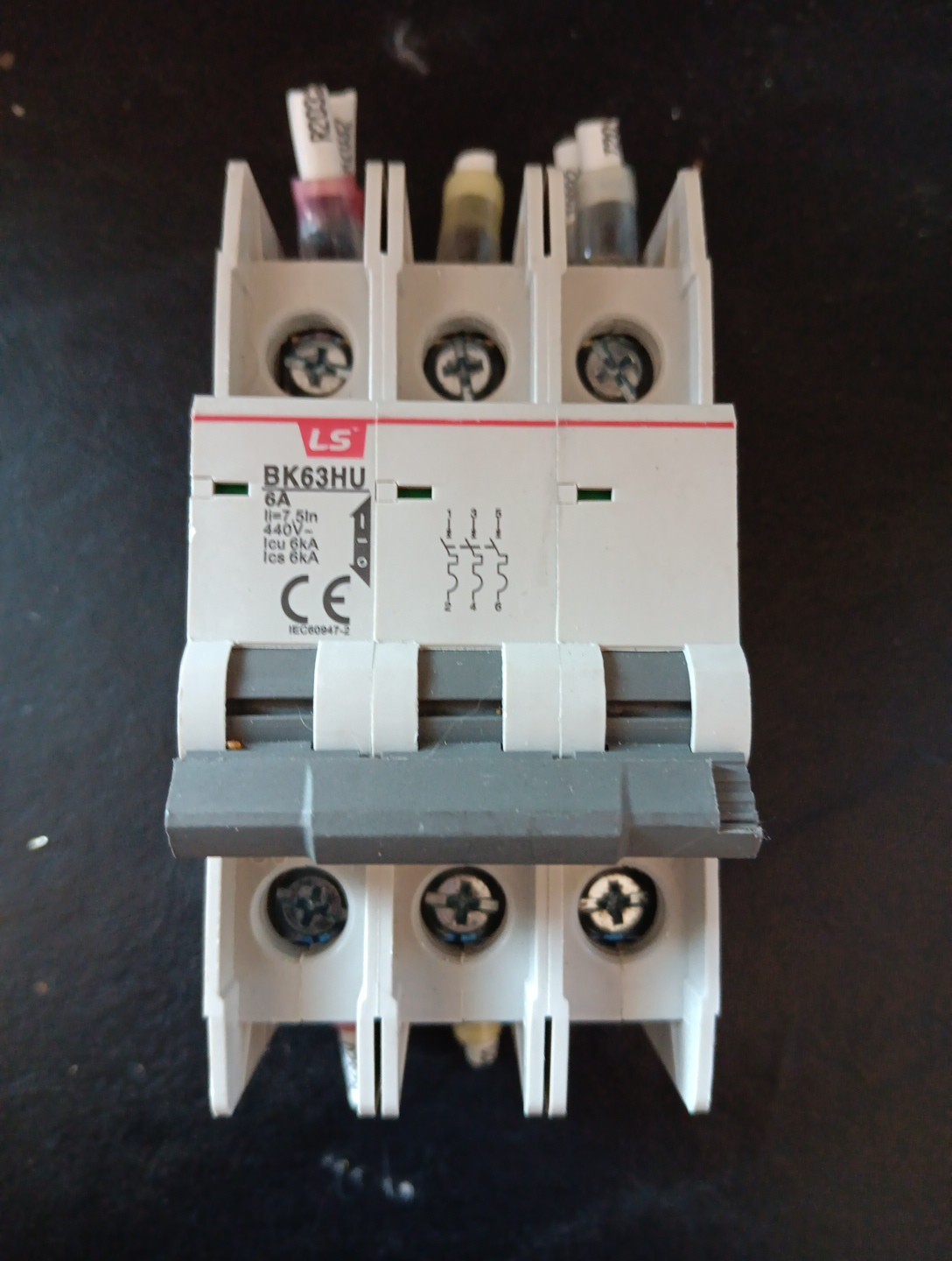 LS BK53HU Li=7.5 In 440V 3 Pole Circuit Breaker