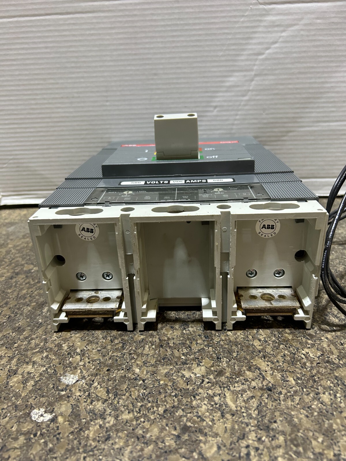 ABB SACE S6N 2P-600A W/ AUXILIARIES AND BELL ALARM *SHIPS SAME DAY UPS*