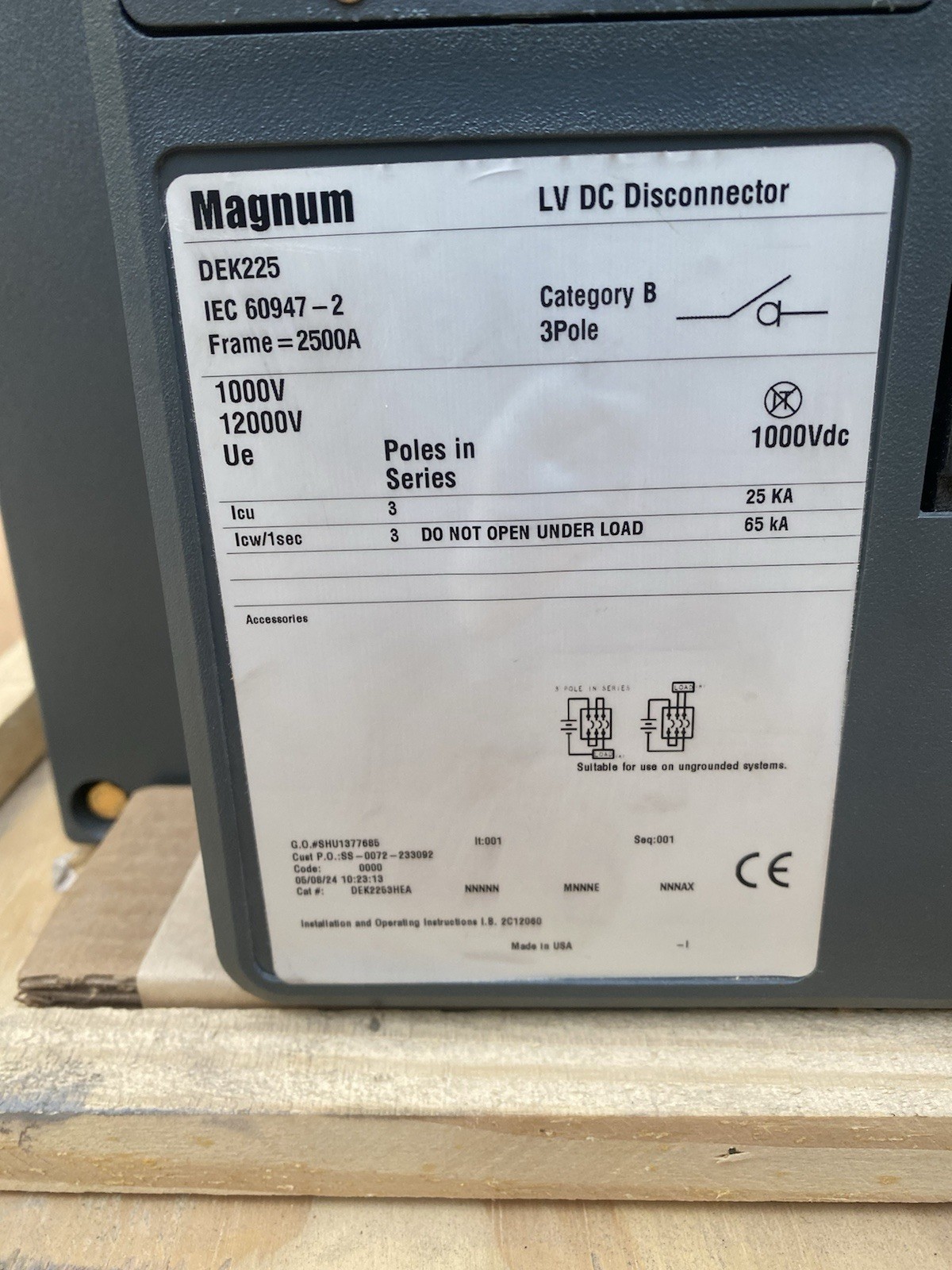 EATON MAGNUM LV DC DISCONNECT DEK225 B 2500A 3P , DEK2253HEA NNNNN MNNN