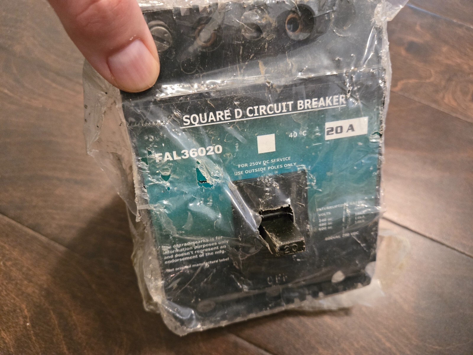 Square D FAL-36020 Molded Case Circuit Breaker 3p 20a Amp 240/480/600v-ac