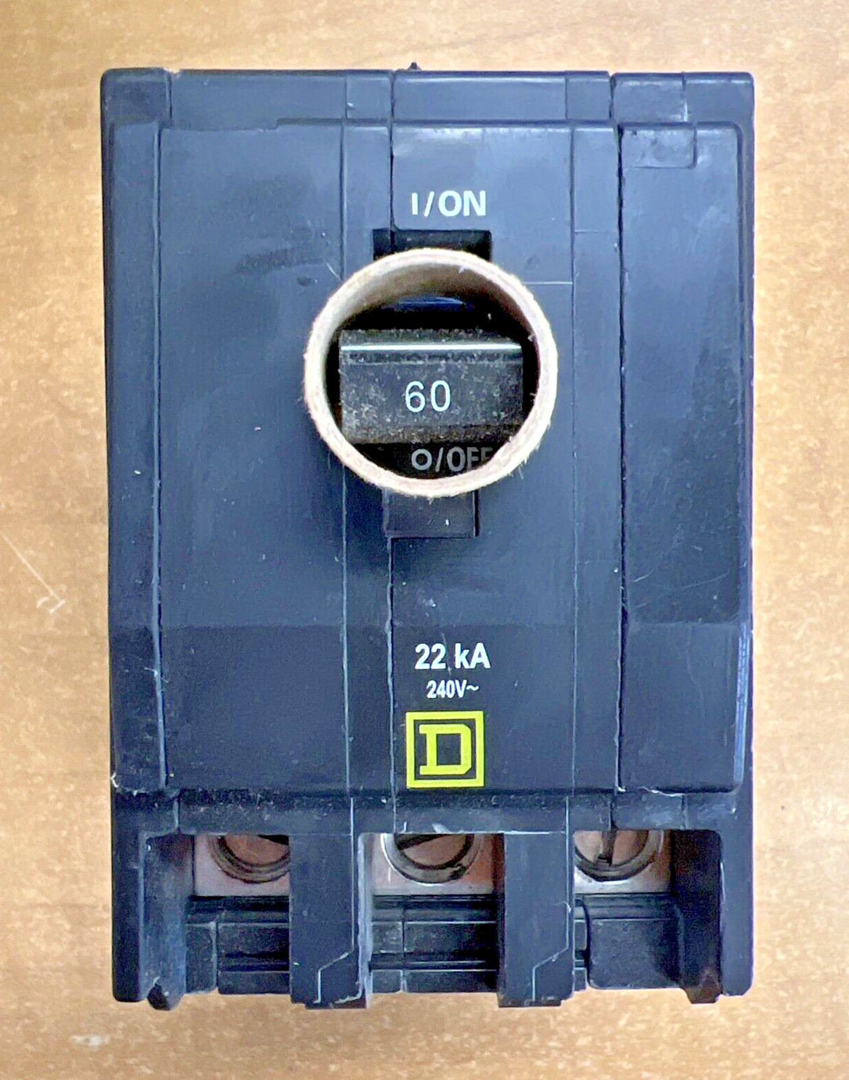 Square D QOB360VH – 60A 240V 50-60 Hz Bolt-on Circuit Breaker – **New in Box**