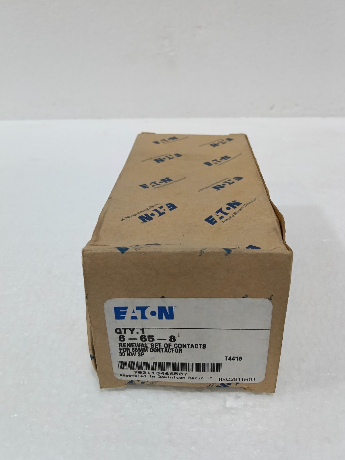 *NEW IN BOX* EATON CUTLER HAMMER 6-65-8 RENEWAL SET OF CONTACTS