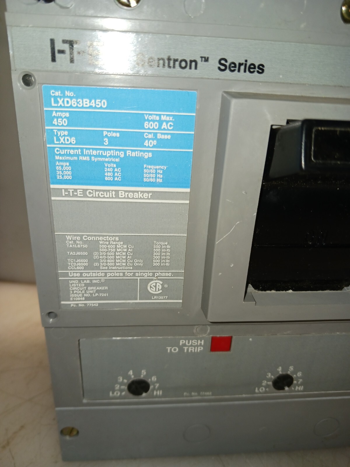 NEW SIEMENS LXD63B450 450 AMP SENTRON CIRCUIT BREAKER 3 POLE 600 VAC 35K @ 480V