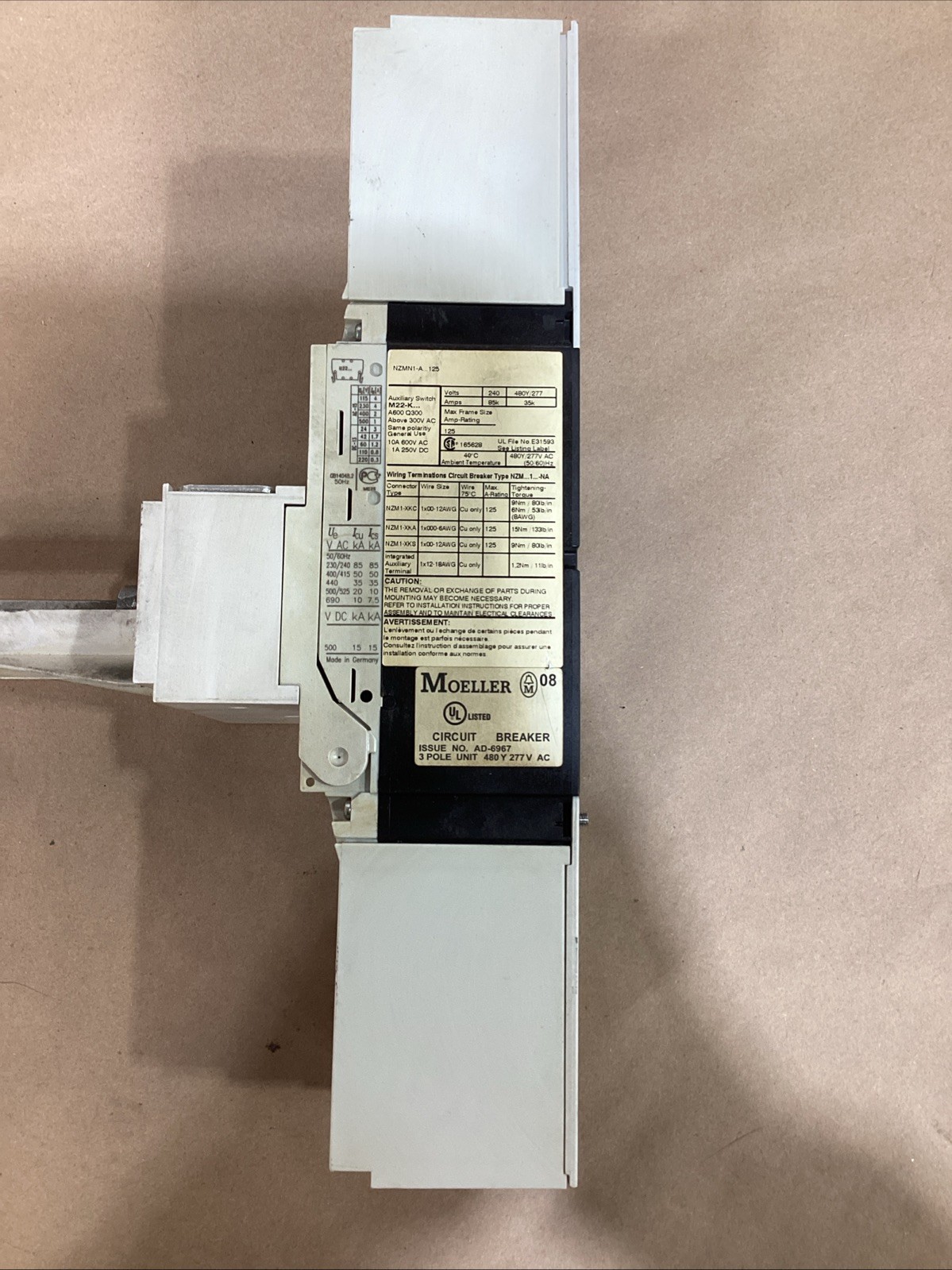 Moeller Circuit Breaker 3 pole 125 amp auxillary switch NZMN1-A 125