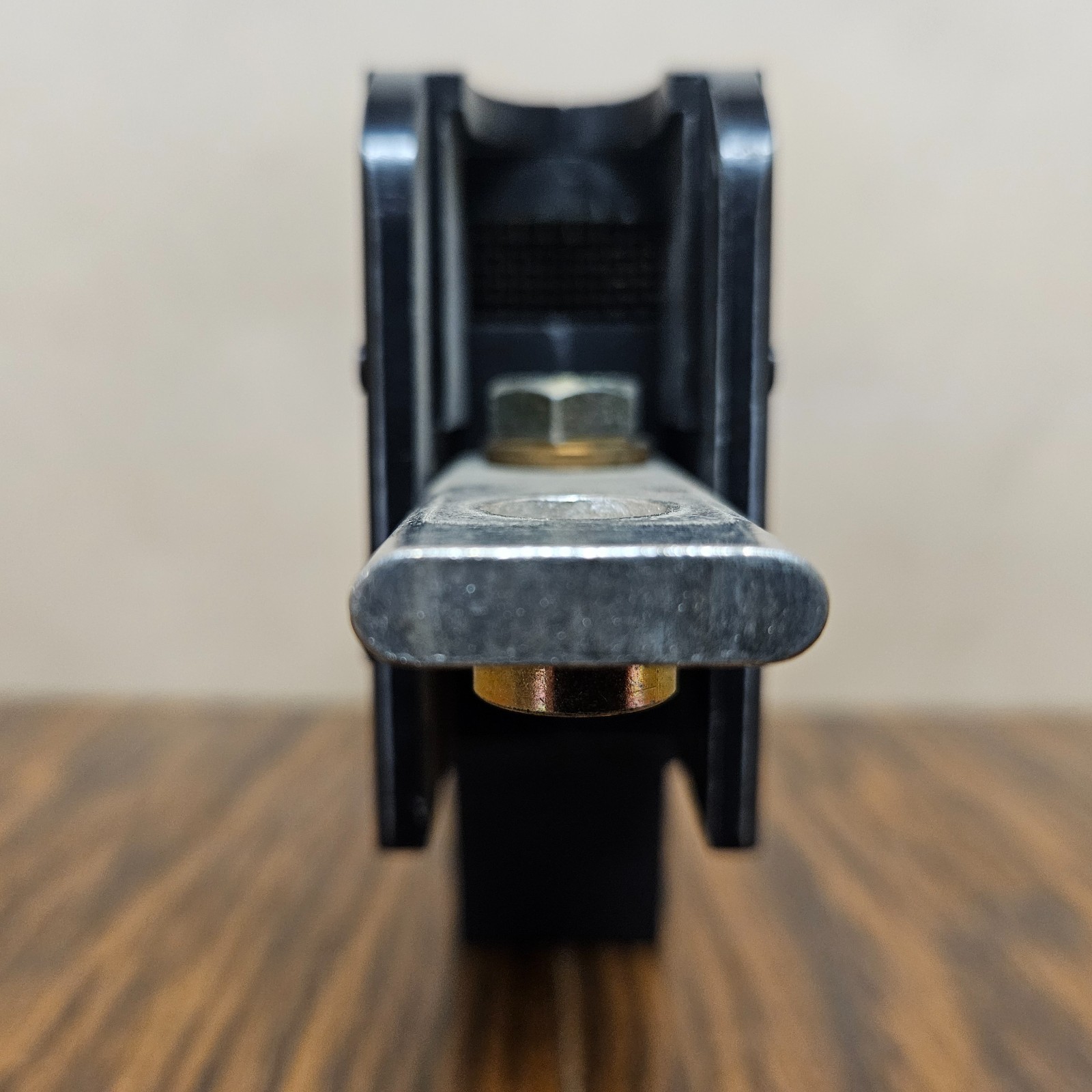Heinemann GJ1P 1 Pole, 225 A, 65VDC Circuit Breaker